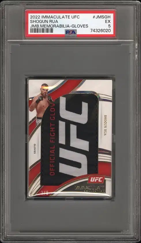 Gants de memorabilia UFC Shogun Rua 2022 Panini Immaculate Collection, collection de cartes UFC avec détails visibles et logo.